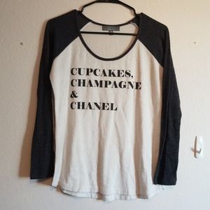 Gray Saks Fifth Avenue long sleeve cute shirt